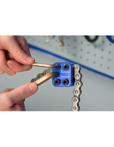 Attrezzo per rivetti catena maglia maestra Motion Pro