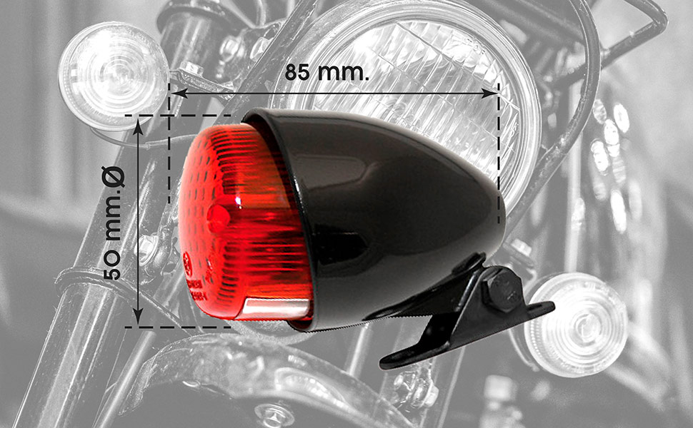 Dimensiones del piloto para moto trasero con iluminación para matrícula.